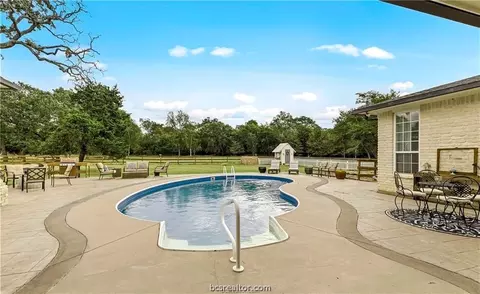 Exterior - 9450 Deep Well Rd, Bryan, TX 77808 photo 7 of 12