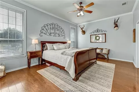 Bedroom - 9450 Deep Well Rd, Bryan, TX 77808 photo 1 of 5