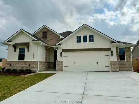 Exterior - 3537 Chantilly Path, Bryan, TX 77808 photo 2 of 6