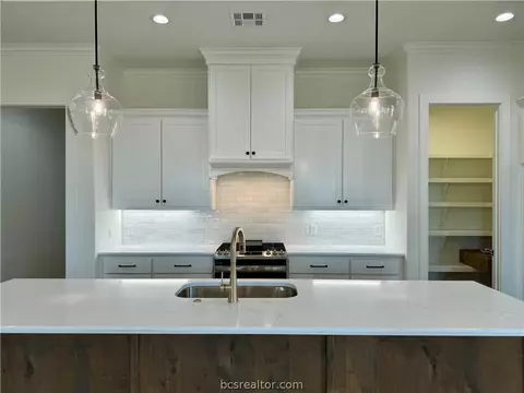 Kitchen - 3537 Chantilly Path, Bryan, TX 77808 photo 2 of 3
