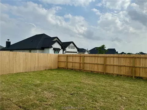 Exterior - 3537 Chantilly Path, Bryan, TX 77808 photo 4 of 6