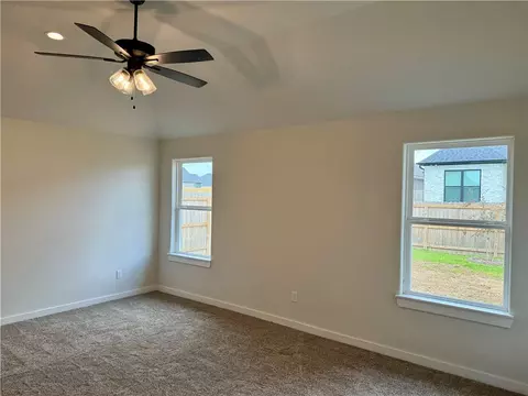 3035 Teller Dr, Bryan, TX 77808 photo 9