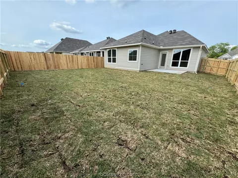 Exterior - 1925 Chief St, Bryan, TX 77807 photo 9 of 11