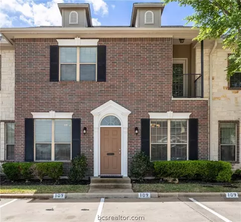 109 Forest Dr, College Station, TX 77840