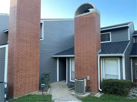 1501 Stallings Drive 74, College Station, TX 77840