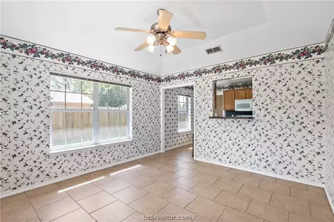1608 Luza St, Bryan, TX 77802 photo 15