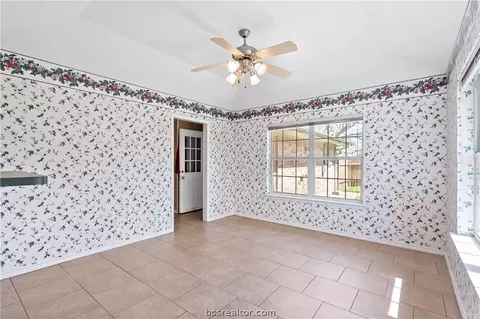 1608 Luza St, Bryan, TX 77802 photo 14