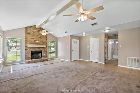 1608 Luza St, Bryan, TX 77802 photo 7