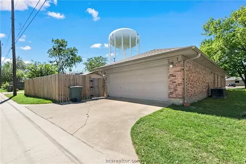 1608 Luza St, Bryan, TX 77802 photo 23