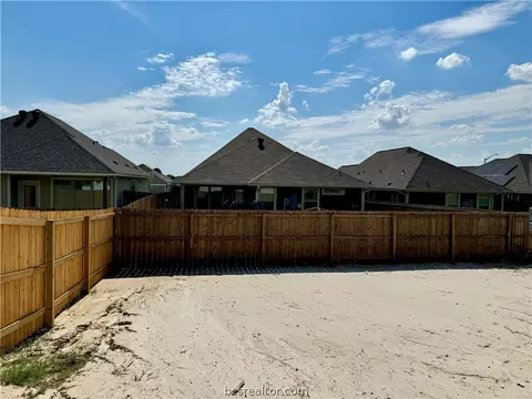 2813 Messenger Way, Bryan, TX 77802 photo 11