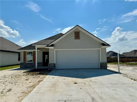 2813 Messenger Way, Bryan, TX 77802