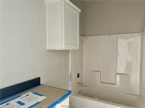 2813 Messenger Way, Bryan, TX 77802 photo 9