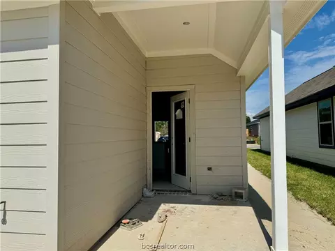 2813 Messenger Way, Bryan, TX 77802 photo 12