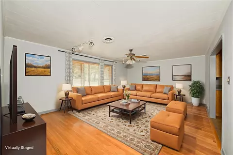 406 Woodson Dr, Bryan, TX 77801 photo 5