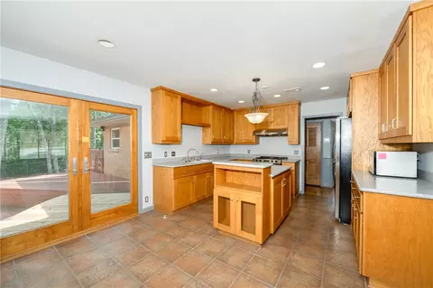 406 Woodson Dr, Bryan, TX 77801 photo 8