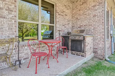 Exterior - 4305 Willowick Dr, Bryan, TX 77802 photo 3 of 5
