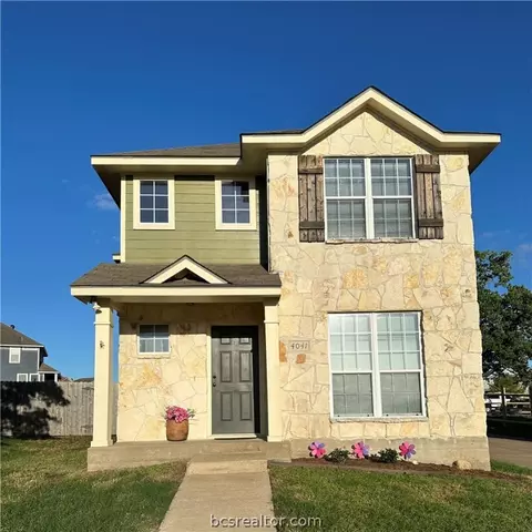 4041 Southern Trace Dr, College Station, TX 77845