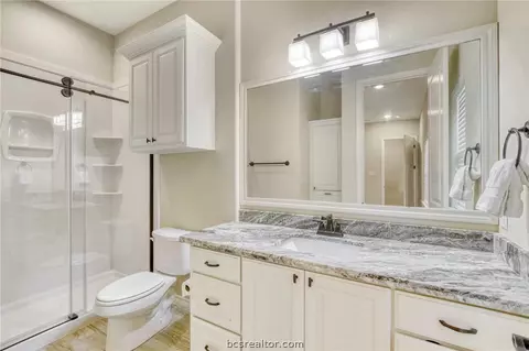 Bath - 4300 Willowick Dr, Bryan, TX 77802 photo 6 of 7
