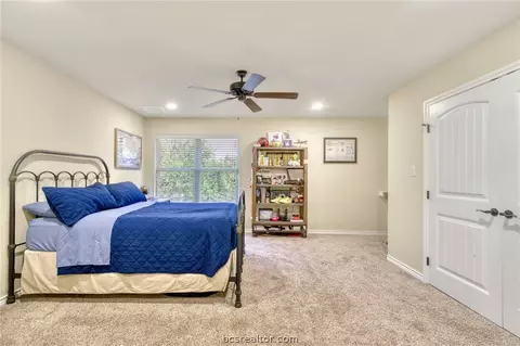 Bedroom - 4300 Willowick Dr, Bryan, TX 77802 photo 4 of 4
