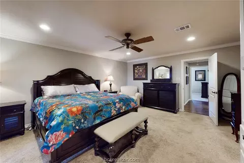 Bedroom - 12303 Sandy Point Rd, Bryan, TX 77807 photo 2 of 4