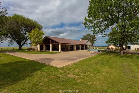 Exterior - 12303 Sandy Point Rd, Bryan, TX 77807 photo 8 of 11