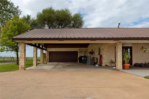 Exterior - 12303 Sandy Point Rd, Bryan, TX 77807 photo 9 of 11