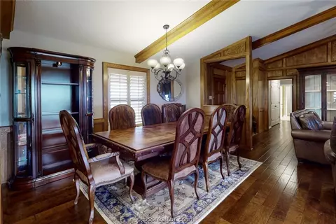 Dining - 12303 Sandy Point Rd, Bryan, TX 77807 photo 2 of 3