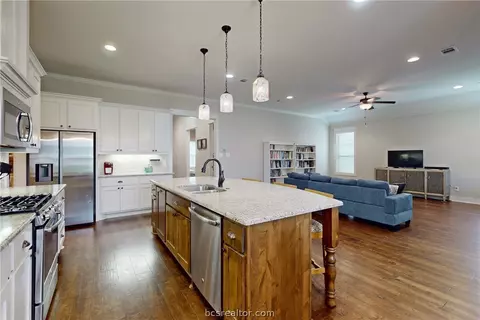 Kitchen - 3007 Embers Loop, Bryan, TX 77808 photo 3 of 5