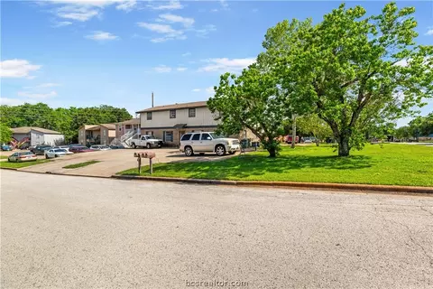 2009 Monito Way, Bryan, TX 77807 photo 6