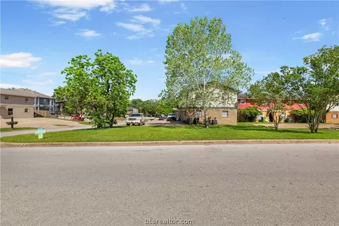 2009 Monito Way, Bryan, TX 77807 photo 5