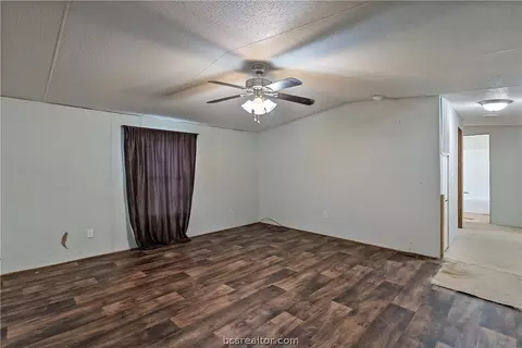 6241 Fourwinds Dr, Bryan, TX 77808 photo 8