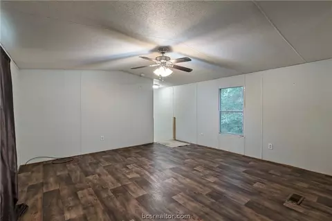 6241 Fourwinds Dr, Bryan, TX 77808 photo 7