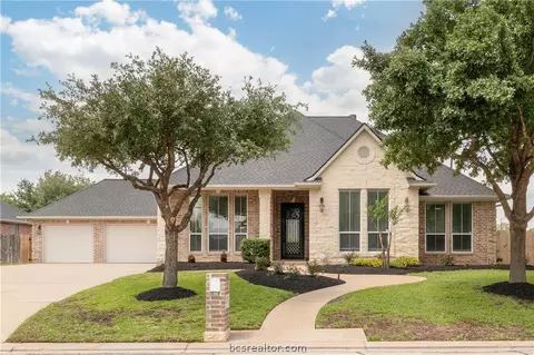 707 Kingsmill, College Station, TX 77845