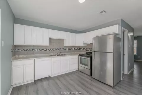 Kitchen - 1104 Verde Dr, Bryan, TX 77801 photo 1 of 1