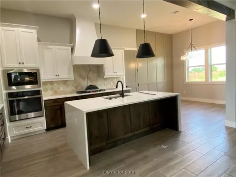 6696 Ridgeview Ests, Bryan, TX 77808 photo 8