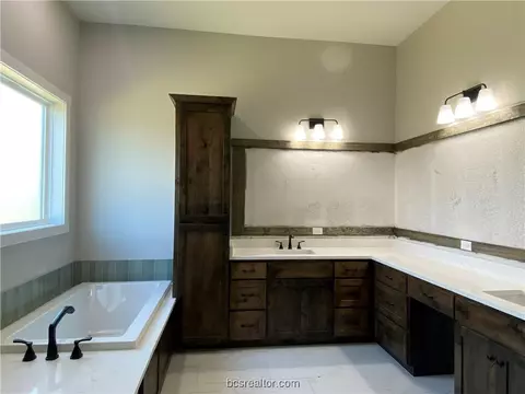 6696 Ridgeview Ests, Bryan, TX 77808 photo 21