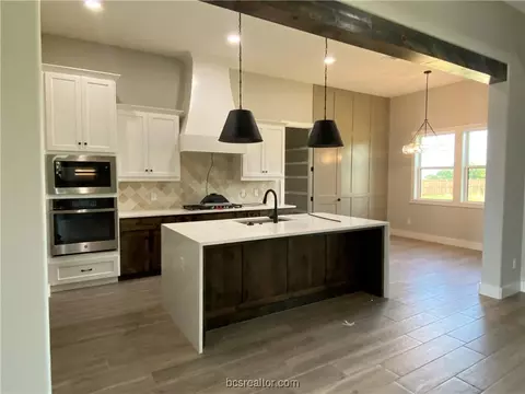 6696 Ridgeview Ests, Bryan, TX 77808 photo 9