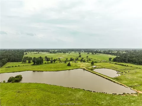 000 Highway 21, Crockett, TX 75835