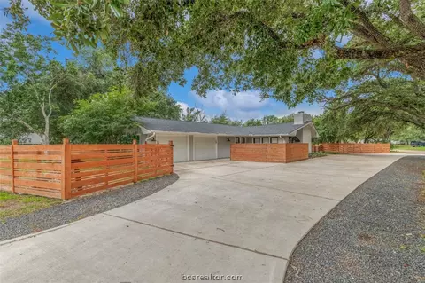 307 Hensel Ave, Bryan, TX 77801 photo 8
