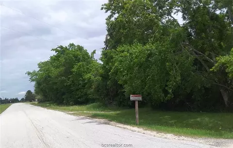 19964 Moriarty St, Richards, TX 77873 photo 1