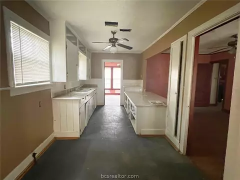 Kitchen - 1407 E 23rd St, Bryan, TX 77803 photo 2 of 2