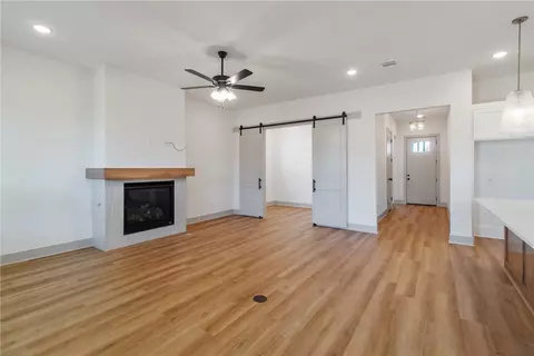 Living - 2907 Bombay Dr, Bryan, TX 77808 photo 3 of 4