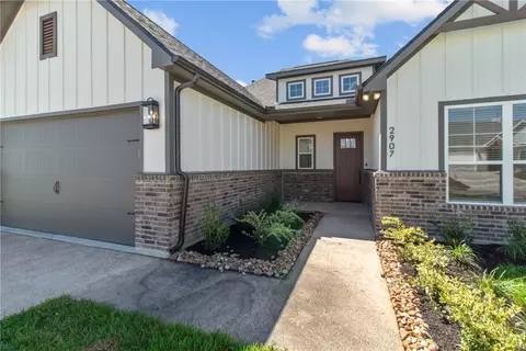 Exterior - 2907 Bombay Dr, Bryan, TX 77808 photo 2 of 4