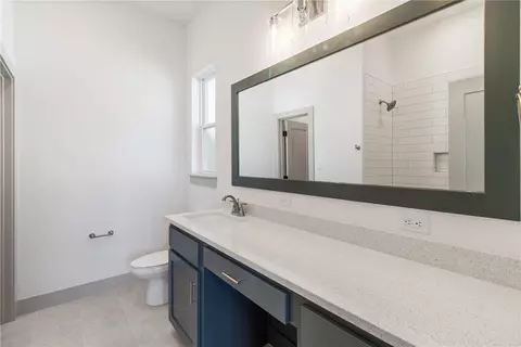 Bath - 2907 Bombay Dr, Bryan, TX 77808 photo 3 of 4