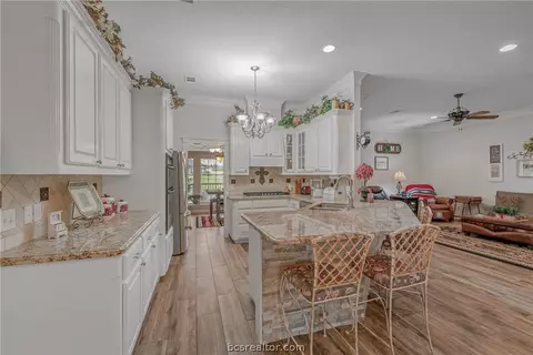 Kitchen - 5784 Easterling Dr, Bryan, TX 77808 photo 2 of 4