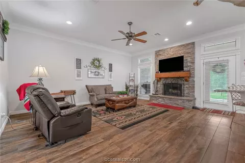 Living - 5784 Easterling Dr, Bryan, TX 77808 photo 1 of 2