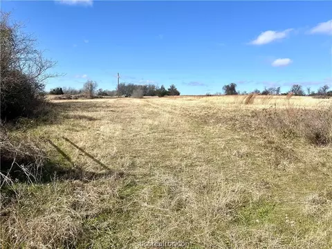 3821 Felder Rd, Washington, TX 77880