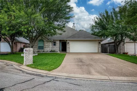 4205 Colchester Ct, College Station, TX 77845