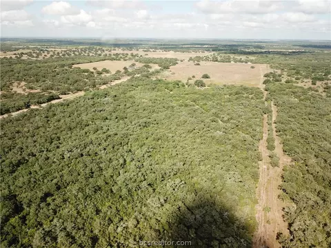 2615 Ykt Slickfield, Other, TX 78164