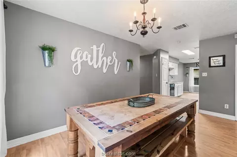 Dining - 607 Toby Ln, Conroe, TX 77301 photo 2 of 2